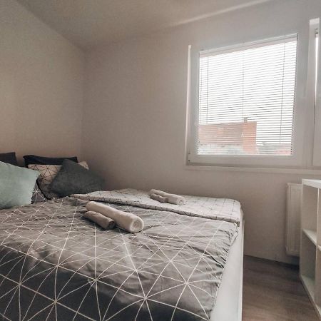 Studio Apartment Sanya #2 リュブリャナ エクステリア 写真